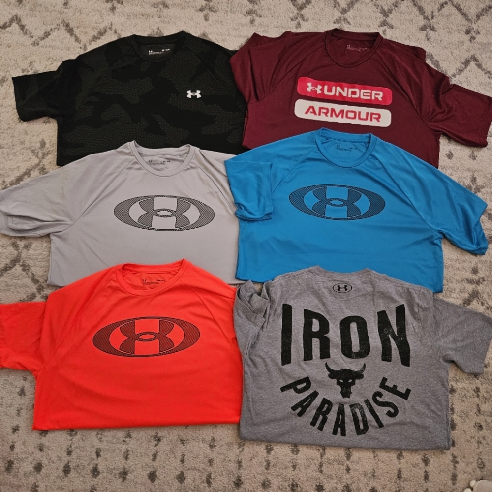 Under Armour Men's Medium  bundle
